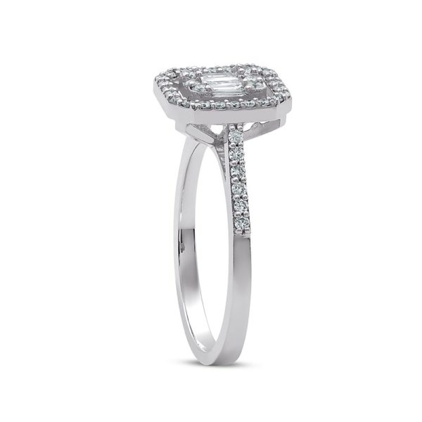 0.43 Ct F-G Color Diamond Baguette Ring - Image 2