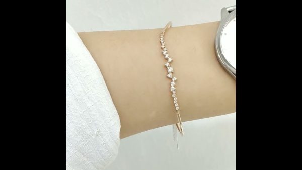 Outlet Diamond 0,39 Ct F-G Color Fantasy Rose Bracelet