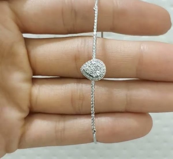 Outlet Diamond 0,43 Ct F-G Color Pear Drop Bracelet