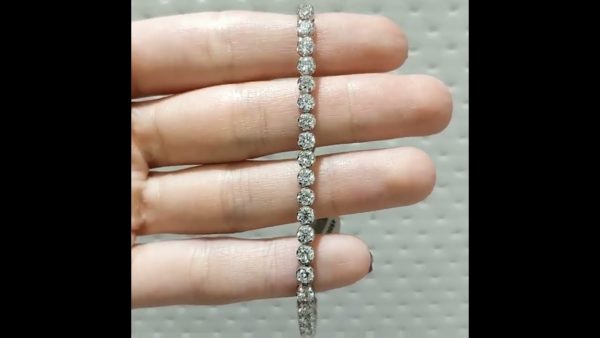 Outlet Diamond 6,50 Ct F-G Color HRD Certified Tennis Bracelet
