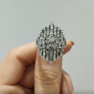 Outlet Diamond 2,17 Ct F-I Color Fantasy Baguette Ring