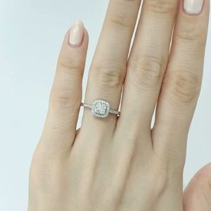 Outlet Diamond 0.36 Ct H-I Color Ring