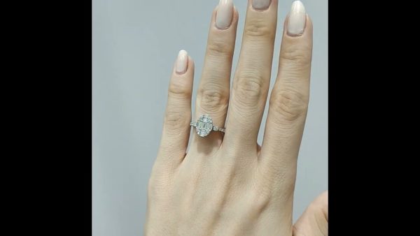 Outlet Diamond 0,63 Ct G-H Color Baguette Ring