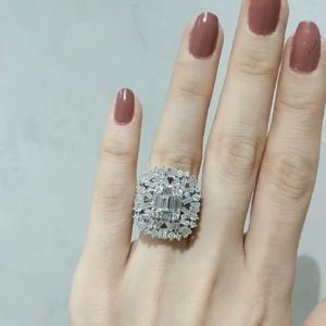 Outlet Diamond 3,00 Ct F-G Color Baguette Ring