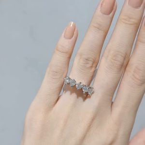 Outlet Diamond 0,50 Ct E-F Color Five Stone Ring