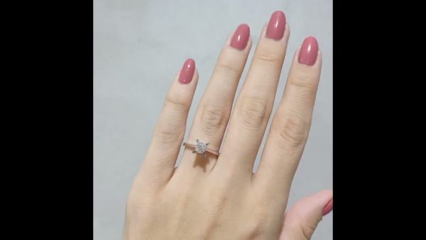 Outlet Diamond 0.45 Ct D Color HRD Certified Solitaire Ring