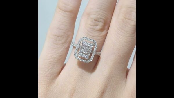 Outlet Diamond 0,64 Ct F-I Color Baguette Ring