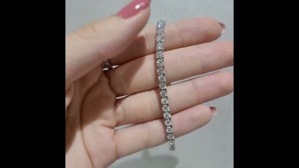 Outlet Diamond 7,20 Ct G-H Color HRD Certified Tennis Bracelet