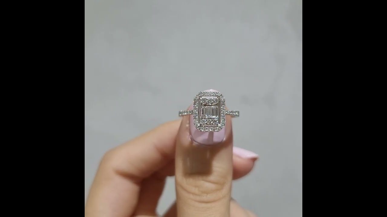 Outlet Diamond 0,59 Ct F-H Color Baguette Ring