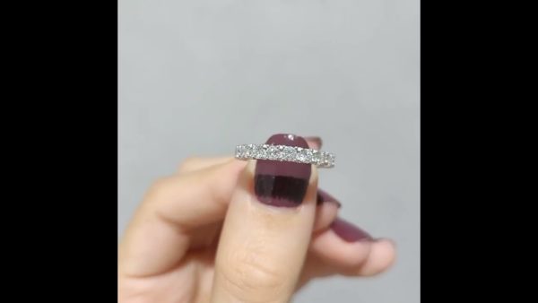 Outlet Diamond 0,68 Ct F-H Color Half Band Eternity Wedding Ring