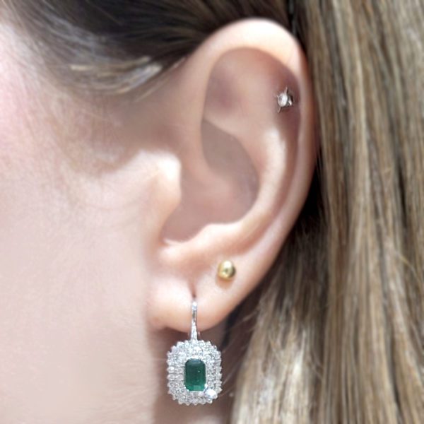 Outlet Pırlanta 1.95 Ct F-J Renk Pırlanta ve Zümrüt Küpe - LD02921