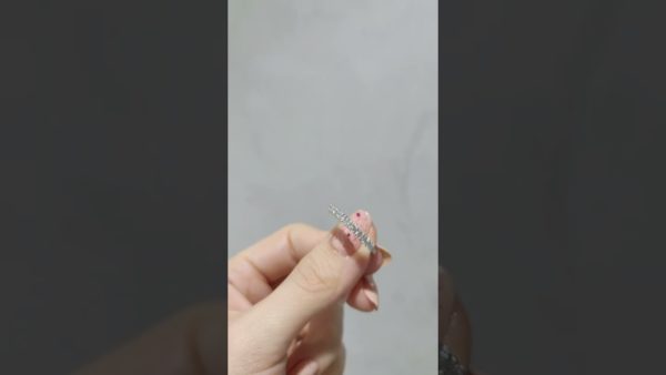 Pırlanta 0,65 Ct  Yarımtur Alyans ürün videosu