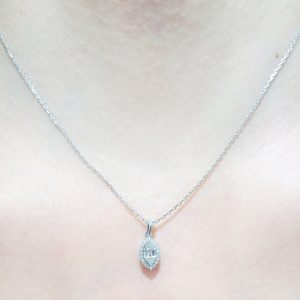 Outlet Pırlanta 0,16 Ct Baget Pırlantalı Kolye