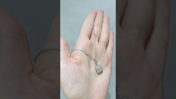 1.05 Ct Diamond Necklace product video