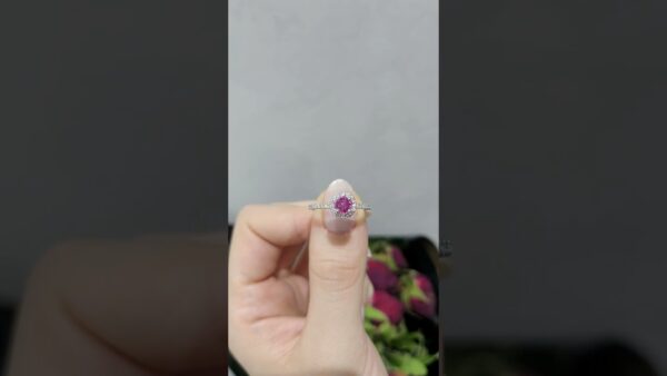 Pırlanta 0,64 Ct Pırlanta ve Turmalin Yüzük ürün videosu