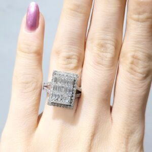 Outlet Pırlanta 1,67 Ct Baget Yüzük