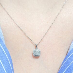 Outlet Pırlanta 0,16 Ct Kolye