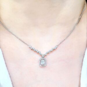 Outlet Pırlanta 0,80 Ct Baget Kolye