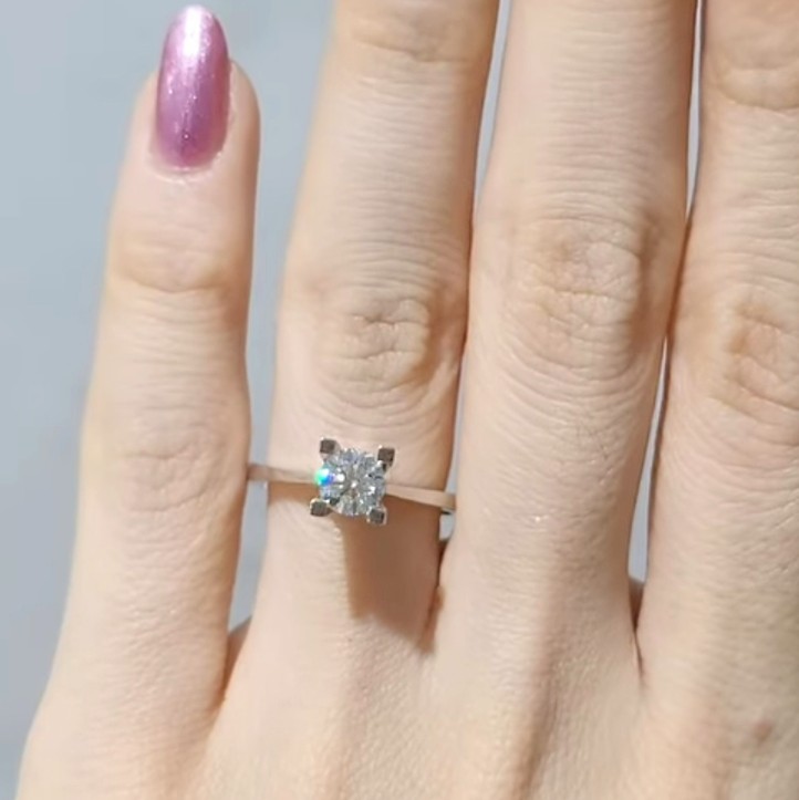 Outlet Pırlanta 0,70 Ct GIA Sertifikalı Tektaş Yüzük