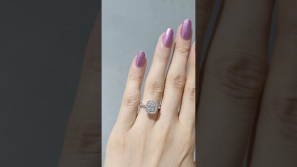 Pırlanta 0,53 Ct Baget Yüzük ürün videosu