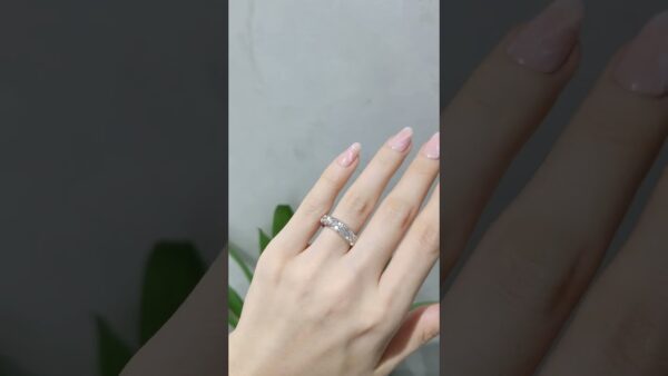 2.15 Ct HRD-Certified Designer Seven-Stone Diamond Ring product video