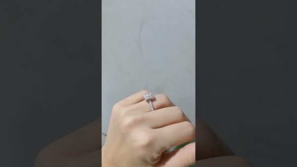 Pırlanta 0,73 Ct Yüzük ürün videosu