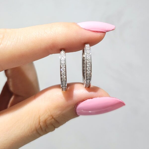Outlet Pırlanta 1,58 Ct İçi Pırlantalı Halka Küpe