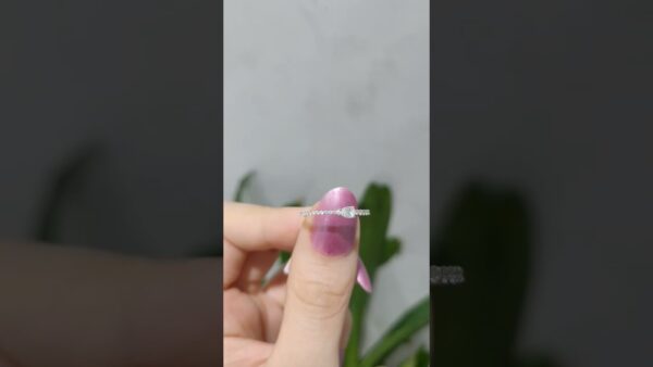 Pırlanta 0,27 Ct Zarif Damla Tektaş Yüzük ürün videosu