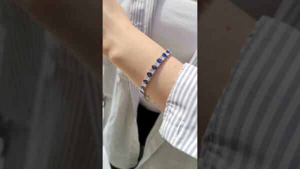 12.99 Ct Diamond and Sapphire Bracelet product video