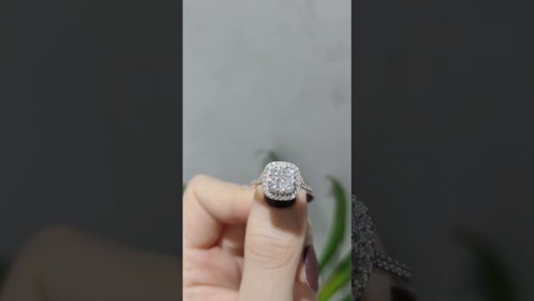 Pırlanta 0,66 Ct Yüzük ürün videosu