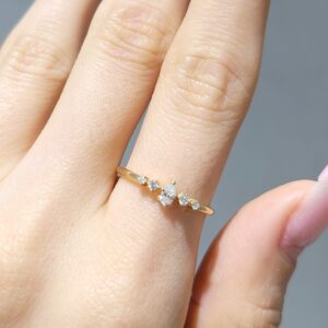 Outlet Pırlanta 0,16 Ct Zarif Tasarım Damlalı Beştaş Yüzük SRV0028