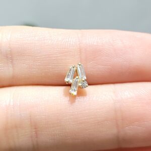 Outlet Pırlanta 0,25 Ct Baget Yuvarlak Tasarım Tek Küpe KP02624