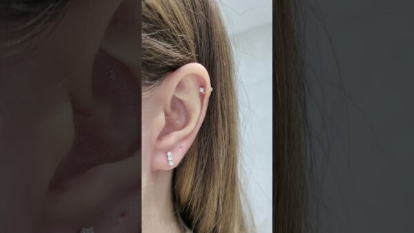 0.29 Ct Tria Diamond Earrings product video