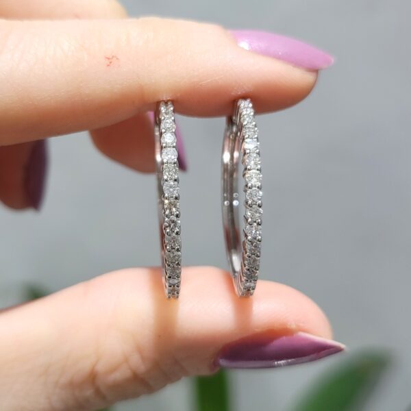 Outlet Pırlanta 0,78 Ct Halka Küpe LD03204