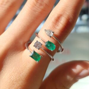 Outlet Pırlanta 1,74 Ct Pırlanta ve Zümrüt Tasarım Yüzük