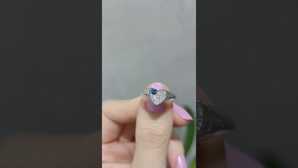Pırlanta 0,21 Ct Mavi Pırlantalı Kalp Tasarım Yüzük ürün videosu