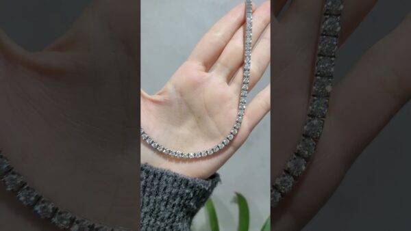 6.41 Ct HRD-Certified Tennis Diamond Necklace product video