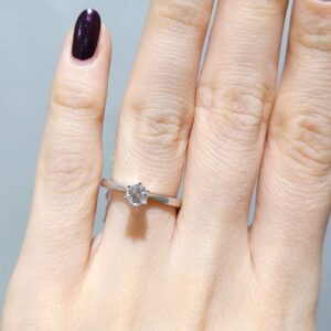 Outlet Pırlanta 0,31 Ct HRD Sertifikalı Tektaş Yüzük YZ09623