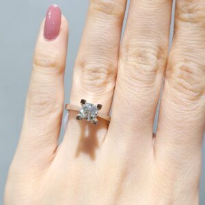 Outlet Pırlanta 0,90 Ct HRD Sertifikalı Tektaş Yüzük YZ09982