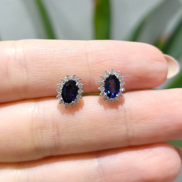 Outlet Pırlanta 1,41 Ct Pırlanta ve Safir Oval Küpe KP02728
