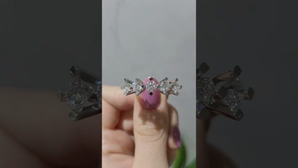 2.00 Ct E-Colour HRD-Certified Five-Stone Diamond Ring product video