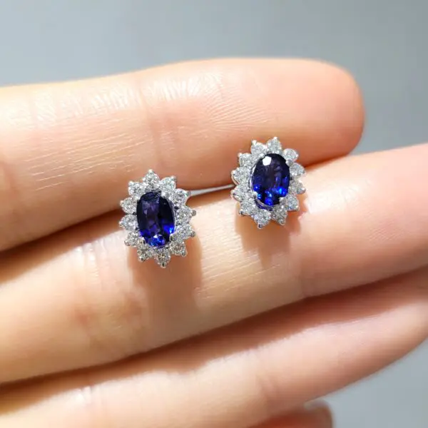 Outlet Pırlanta 1,49 Ct Pırlanta ve Safir Küpe KP02757