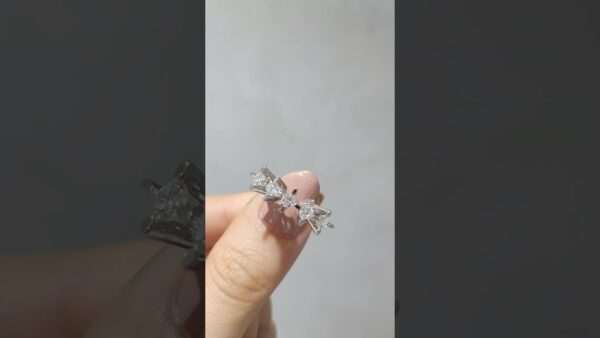 0.57 Ct Five-Stone Diamond Ring product video