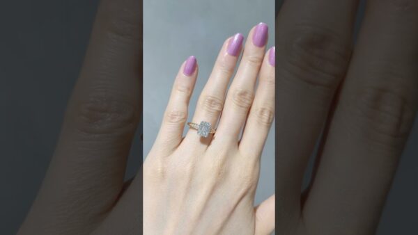 Pırlanta 0,58 Ct Tasarım Baget Yüzük ürün videosu