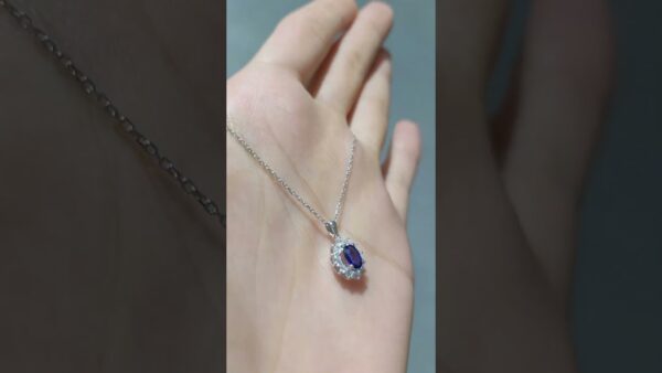 0.76 Ct Diamond and Sapphire Necklace product video