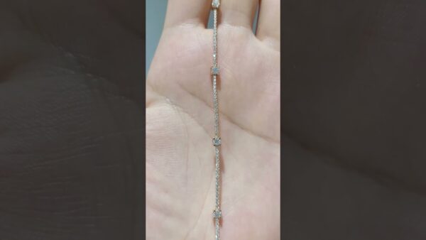 1.28 Ct Delicate Rose Diamond Bracelet product video