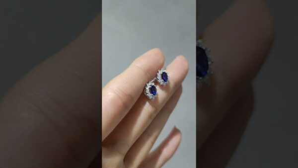 Pırlanta 1,49 Ct Pırlanta ve Safir Küpe ürün videosu