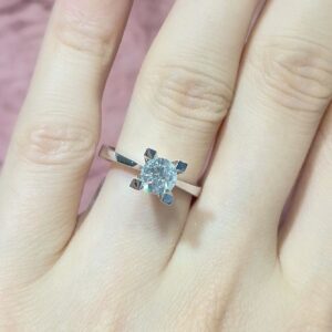 Outlet Pırlanta 0,80 Ct HRD Sertifikalı Tektaş Yüzük