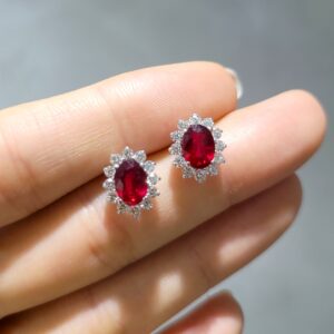 Outlet Pırlanta 2,75 Karat Pırlanta ve Yakut Küpe KP02758