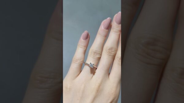 Pırlanta 0,32 Ct HRD Sertifikalı Tektaş ürün videosu